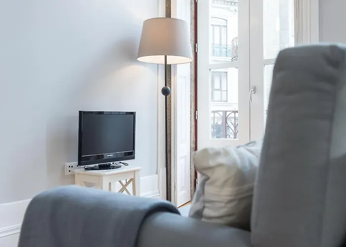 Lovelystay - Windows With Ac By Station Lejlighed *