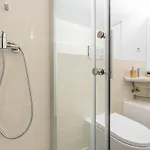 Apartman Lovelystay - Windows With Ac By Station *